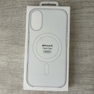 NWT Apple iPhone 16 MagSafe Clear Case - Clear
